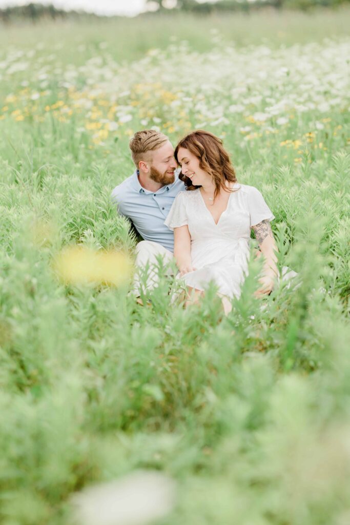 Engagement Session in Minneapolis, Minnesota. The couple enjoyed a fun golden hour session wearing elegant neutral outfits. 