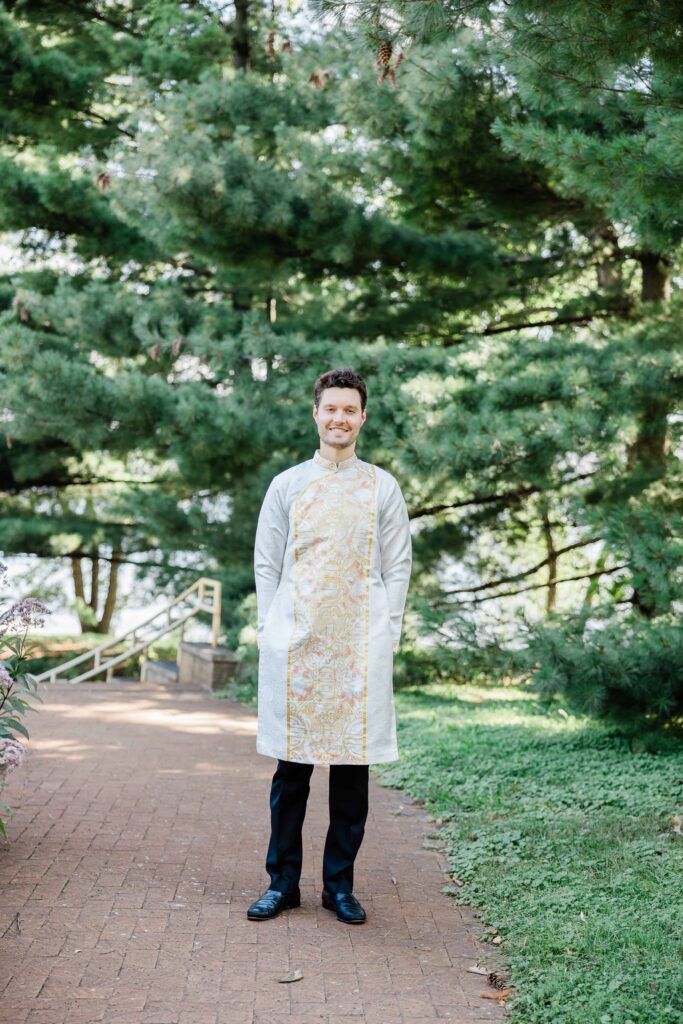 Portrait of a groom in Vietnamese gown 